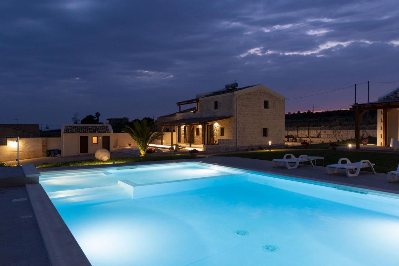 Emozioni Di Casa Barone Aparthotel Scicli Exterior photo